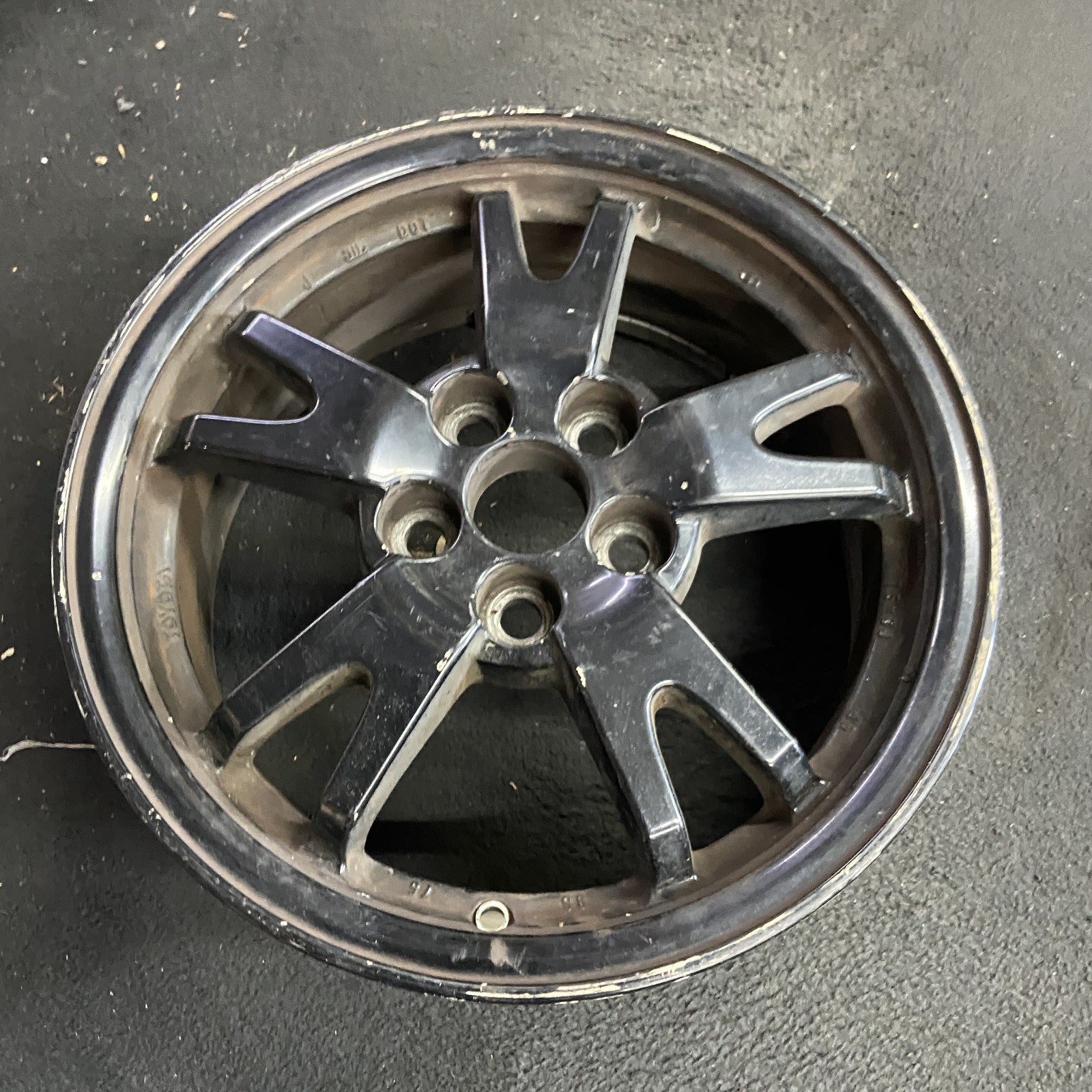 Toyota BLACK PRIUS OEM Wheel 2010-2015 15x6 Inch 4261147270 5 split ...