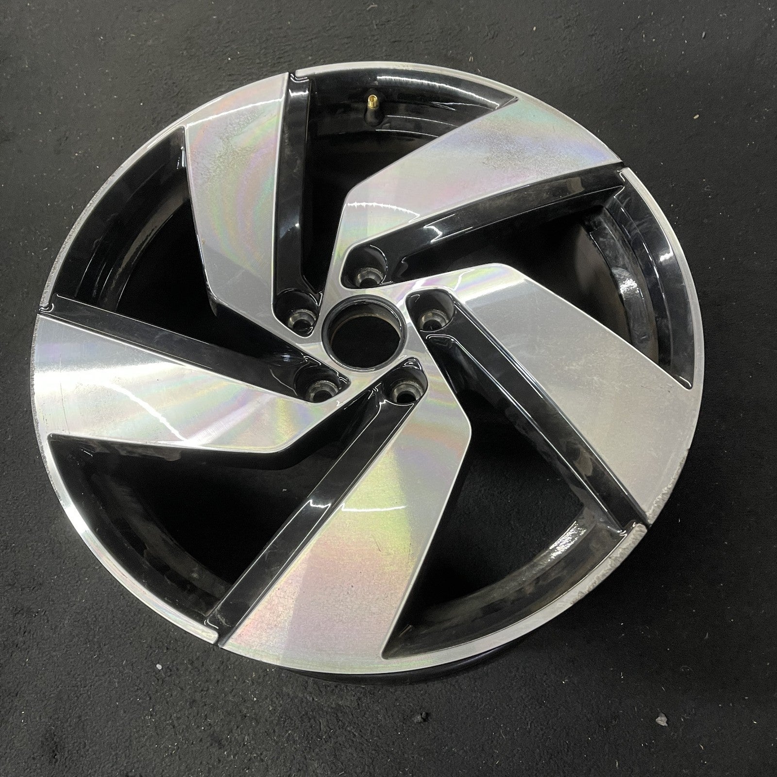 Volkswagen MACHINED BLACK GOLF GTI OEM 2022-2024 18x7.5 Inch ...