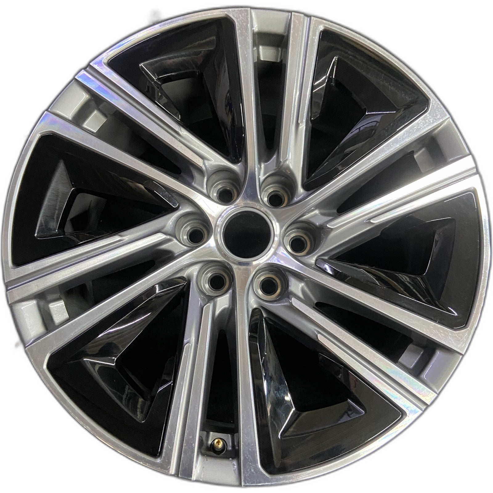 General Motors MACHINED GREY BLACK LYRIQ OEM 2023-2024 20x9 opt NZN ...