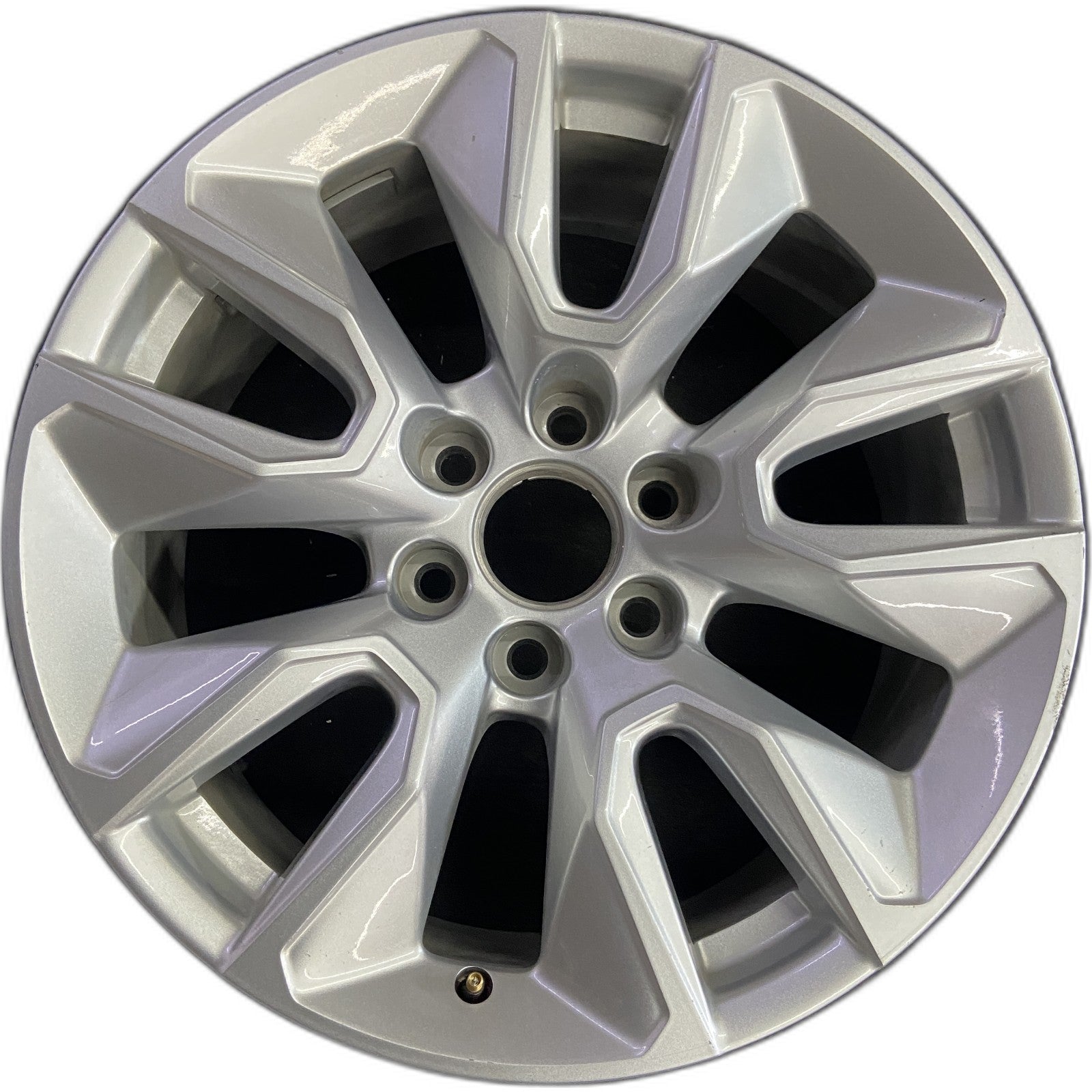 23376219 Rim Chevrolet GMC SILVER SIERRA DENALI 1500 PICKUP OEM 2019-2024 23376221 ...
