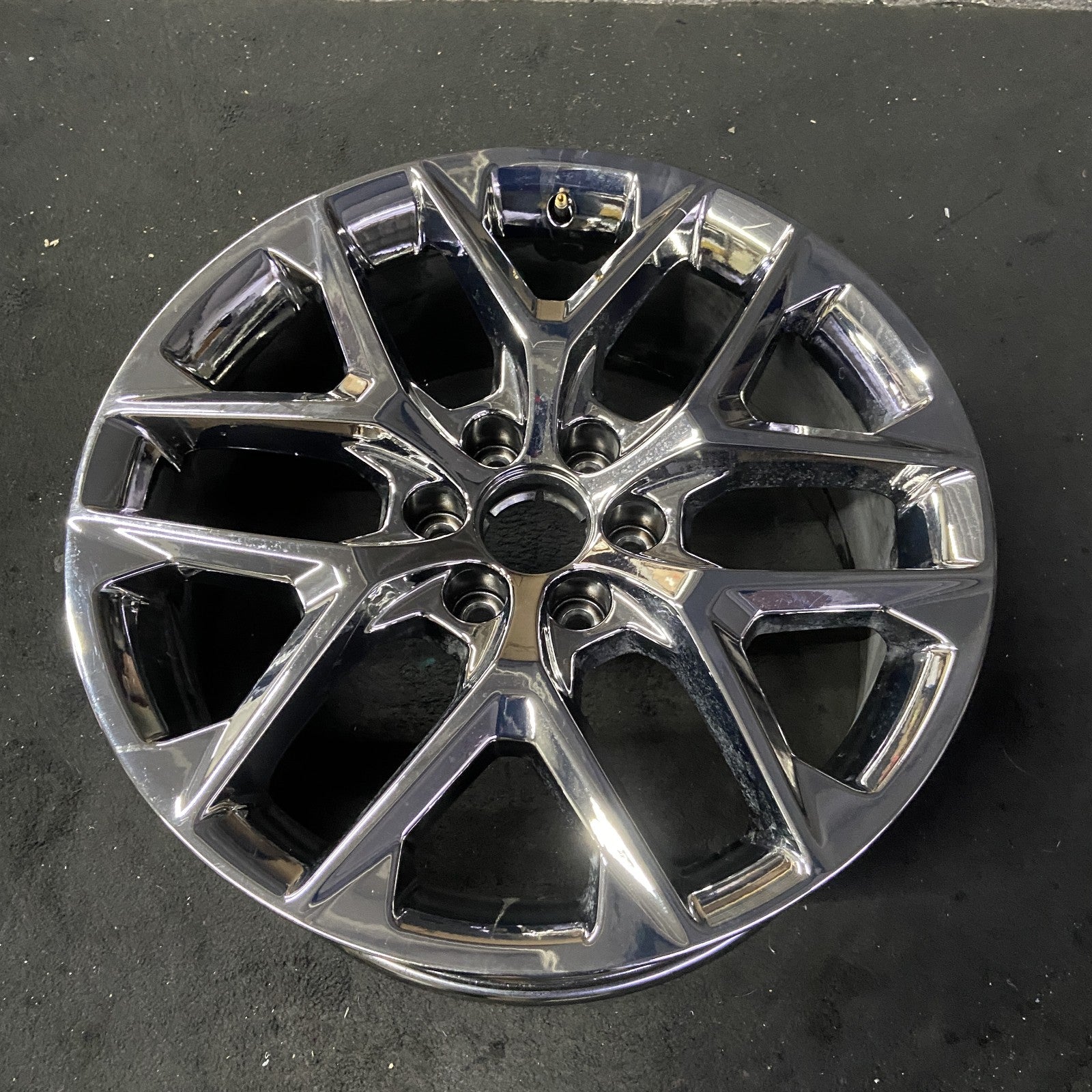 Chevrolet GMC YUKON SUBURBAN 1500 SILVERADO PICKUP OEM SIERRA 22x9 Inch ...