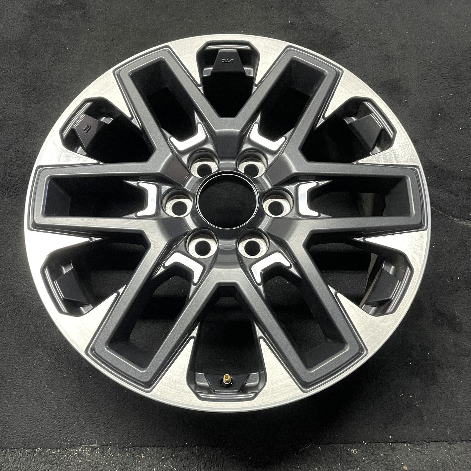 Toyota MACHINED BLACK SEQUOIA TUNDRA OEM Wheel 2023 20x8